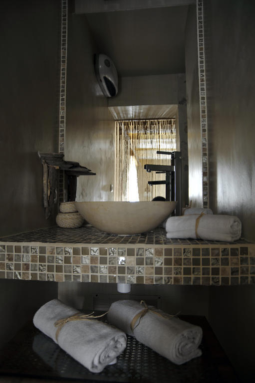 Hotel Le Moulin De Saint Laurent Habitación foto